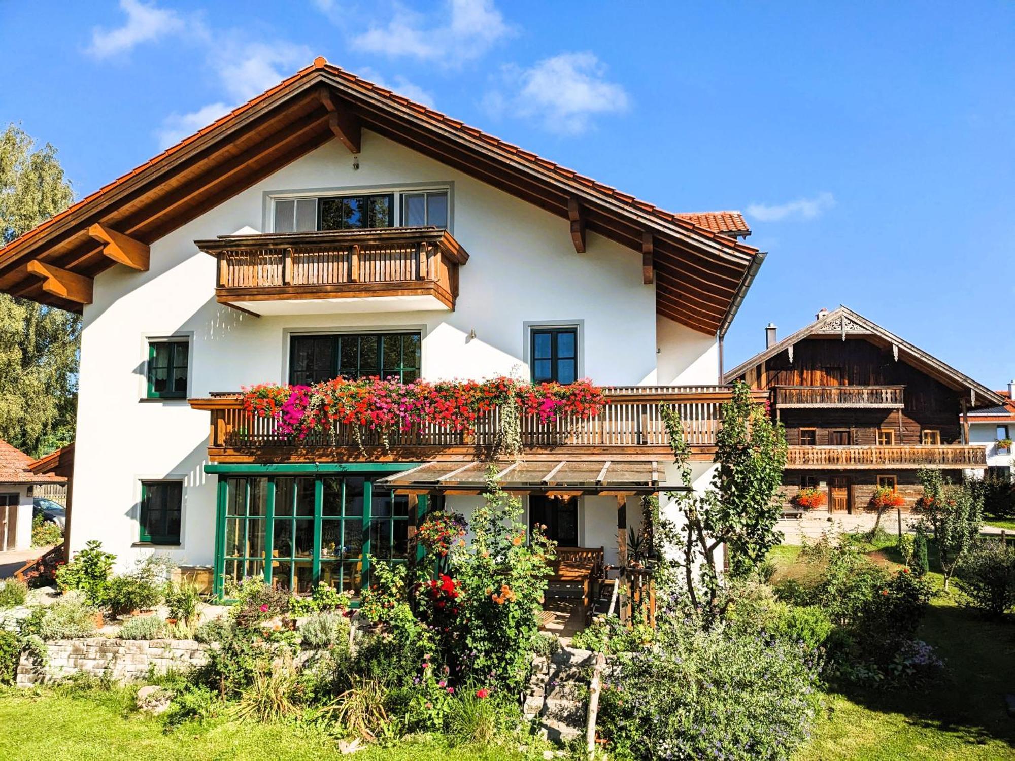 Ferienwohnungen Auf Dem Paulbauernhof Triebenbach Esterno foto